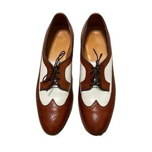 Allen Edmonds Leather Amherst Brown and White Loafer Oxfords Size 10 AA